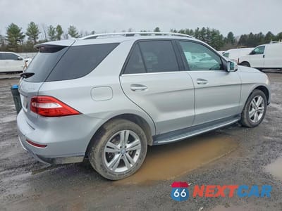 Trzecie zdjęcie samochodu z tyłu: 2013 MERCEDES-BENZ ML 350 BLUETEC VIN:4JGDA2EB1DA151798 - miniatura