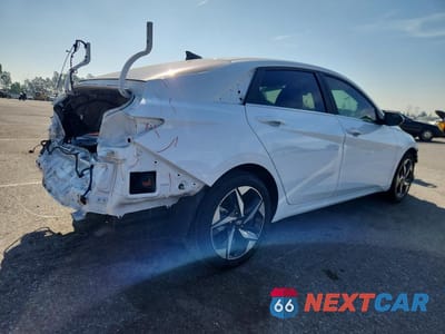 Trzecie zdjęcie samochodu z tyłu: 2023 HYUNDAI ELANTRA HYBRID LIMITED VIN:KMHLN4AJ2PU048563 - miniatura
