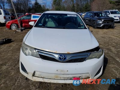 Piąte zdjęcie samochodu w środku: 2012 TOYOTA CAMRY HYBRID LE VIN:4T1BD1FKXCU042230 - miniatura