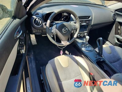 Zdjęcie 8 z 11 samochodu: 2006 MAZDA RX8 VIN:JM1FE173560205470 - miniatura