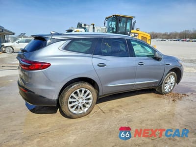 Trzecie zdjęcie samochodu z tyłu: 2020 BUICK ENCLAVE PREMIUM VIN:5GAEVBKW1LJ269578 - miniatura