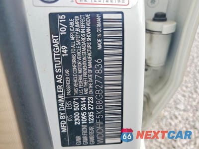 Zdjęcie 12 z 12 samochodu: 2016 MERCEDES-BENZ E 350 VIN:WDDHF5KB8GB277836 - miniatura
