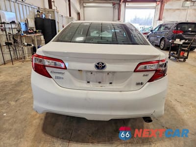 Zdjęcie 6 z 11 samochodu: 2014 TOYOTA CAMRY HYBRID SE VIN:4T1BD1FK6EU119324 - miniatura