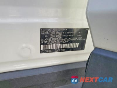 Zdjęcie 14 z 14 samochodu: 2019 TOYOTA RAV4 XLE PREMIUM VIN:JTMC1RFV2KD011000 - miniatura