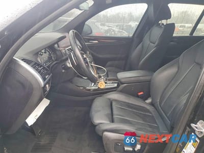 Zdjęcie 7 z 13 samochodu: 2019 BMW X3 XDRIVE30I VIN:5UXTR9C55KLP85002 - miniatura