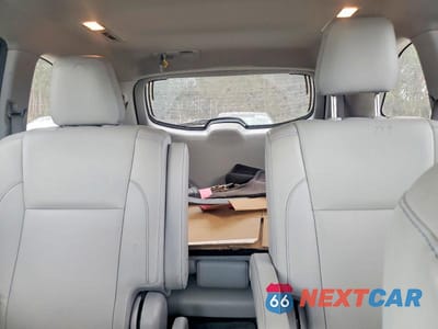 Zdjęcie 10 z 12 samochodu: 2018 TOYOTA HIGHLANDER XLE VIN:5TDKZRFH9JS249833 - miniatura