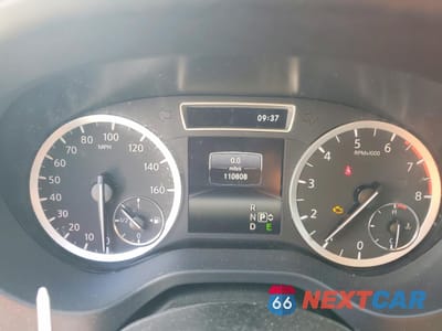 Zdjęcie 9 z 15 samochodu: 2018 INFINITI QX30 PREMIUM VIN:SJKCH5CP4JA055636 - miniatura