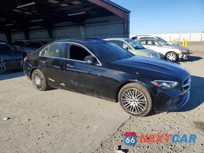 Czwarte zdjęcie samochodu z boku: 2025 MERCEDES-BENZ C 300 4MATIC VIN:W1KAF4HB5SR241699 - miniatura