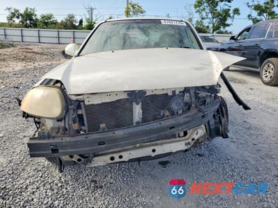 Piąte zdjęcie samochodu w środku: 2005 HYUNDAI ACCENT GLS VIN:KMHCG45C55U594308 - miniatura