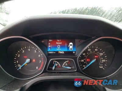 Zdjęcie 9 z 13 samochodu: 2015 FORD FOCUS SE VIN:1FADP3K28FL241850 - miniatura