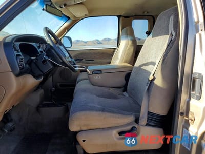 Zdjęcie 7 z 12 samochodu: 2001 DODGE RAM 1500 VIN:3B7HF13Z91M571177 - miniatura