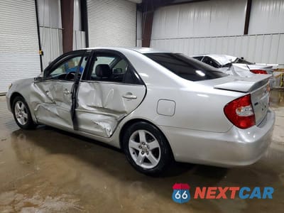 Drugie zdjęcie samochodu z przodu: 2002 TOYOTA CAMRY SE V6 VIN:4T1BF30K72U003219 - miniatura