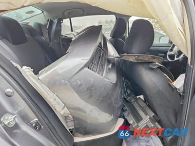 Zdjęcie 10 z 12 samochodu: 2020 NISSAN VERSA SV VIN:3N1CN8EV7LL850610 - miniatura