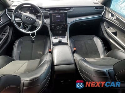 Zdjęcie 8 z 13 samochodu: 2025 JEEP GRAND CHEROKEE LAREDO VIN:1C4RJHAG0SC317616 - miniatura