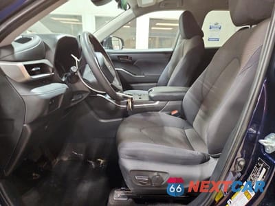 Zdjęcie 7 z 14 samochodu: 2023 TOYOTA HIGHLANDER L VIN:5TDKDRAH2PS509486 - miniatura
