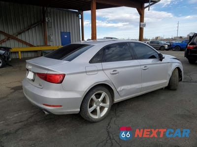Trzecie zdjęcie samochodu z tyłu: 2015 AUDI A3 PREMIUM VIN:WAUBFGFF2F1140983 - miniatura