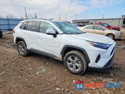 Czwarte zdjęcie samochodu z boku: 2022 TOYOTA RAV4 XLE VIN:2T3P1RFV6NC289912 - miniatura