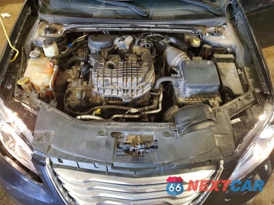 Zdjęcie 11 z 12 samochodu: 2012 CHRYSLER 200 LIMITED VIN:1C3CCBCG9CN326643 - miniatura