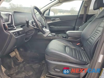 Zdjęcie 7 z 13 samochodu: 2023 KIA SPORTAGE HYBRID SX-PRESTIGE VIN:KNDPXCAG8P7031747 - miniatura