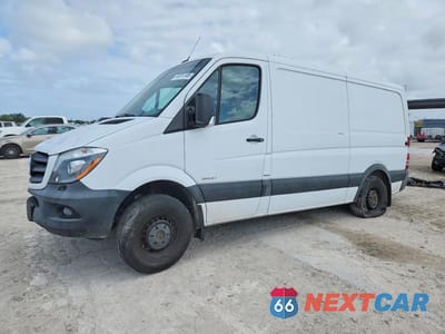 2016 MERCEDES BENZ SPRINTER 2500 WD3PE7DD8GP197968 - główne zdjęcie licytacji z USA - miniatura