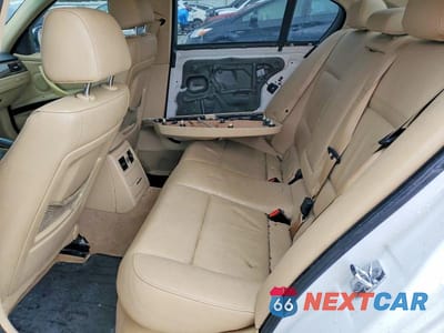 Zdjęcie 10 z 12 samochodu: 2009 BMW 328 XI SULEV VIN:WBAPK535X9A513614 - miniatura