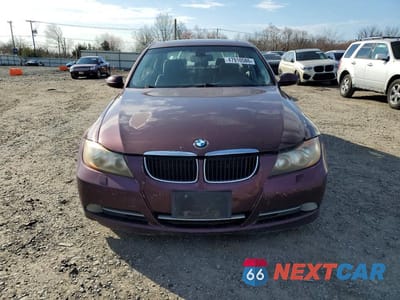 Piąte zdjęcie samochodu w środku: 2008 BMW 328 I SULEV VIN:WBAVC53558FZ87220 - miniatura