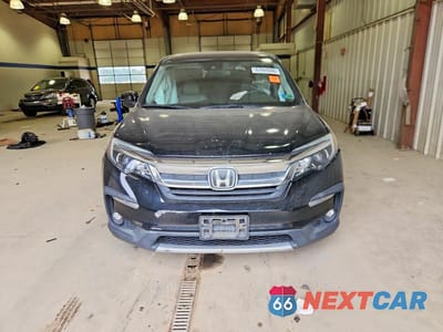 Piąte zdjęcie samochodu w środku: 2020 HONDA PILOT EX VIN:5FNYF6H36LB024893 - miniatura