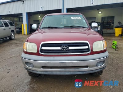 Piąte zdjęcie samochodu w środku: 2002 TOYOTA TUNDRA SR5 VIN:5TBRN34112S243063 - miniatura