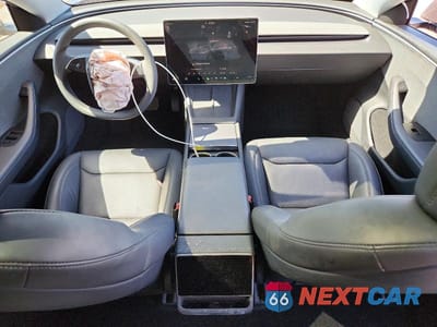 Zdjęcie 8 z 11 samochodu: 2025 TESLA MODEL 3 VIN:5YJ3E1EA8SF901207 - miniatura