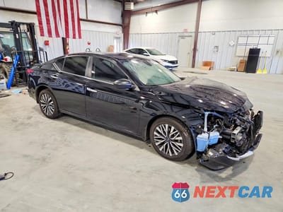 Czwarte zdjęcie samochodu z boku: 2024 NISSAN ALTIMA 2.5 SV VIN:1N4BL4DV9RN367823 - miniatura