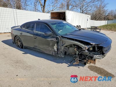 Czwarte zdjęcie samochodu z boku: 2018 DODGE CHARGER GT VIN:2C3CDXJG6JH136608 - miniatura