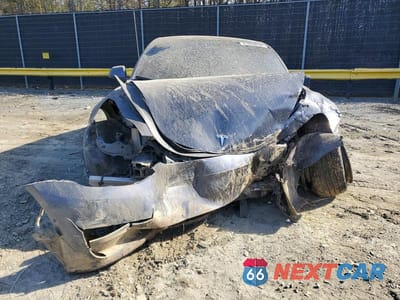 Piąte zdjęcie samochodu w środku: 2021 TESLA MODEL 3 VIN:5YJ3E1EB5MF019570 - miniatura
