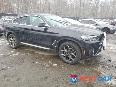 Czwarte zdjęcie samochodu z boku: 2024 BMW X4 XDRIVE30I VIN:5UX33DT00R9T48699 - miniatura