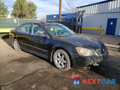 Czwarte zdjęcie samochodu z boku: 2005 NISSAN ALTIMA 3.5 SE VIN:1N4BL11E05C954419 - miniatura