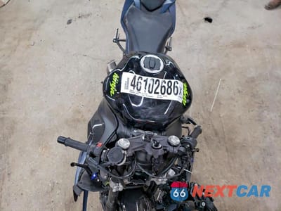 Piąte zdjęcie samochodu w środku: 2023 KAWASAKI ZX636 K VIN:JKBZXJH13PA017620 - miniatura