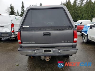 Zdjęcie 6 z 11 samochodu: 2001 CHEVROLET SILVERADO K2500 HEAVY DUTY VIN:1GCHK24U51E345406 - miniatura