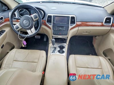 Zdjęcie 8 z 13 samochodu: 2011 JEEP GRAND CHEROKEE VIN:1J4RS5GT1BC531346 - miniatura