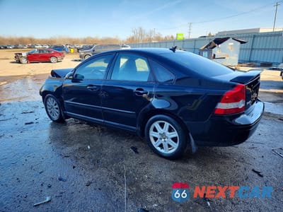 Drugie zdjęcie samochodu z przodu: 2004 VOLVO S40 2.4I VIN:YV1MS382942015457 - miniatura