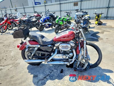 2006 HARLEY-DAVIDSON XL1200 C 1HD1CGP176K454888 - główne zdjęcie licytacji z USA - miniatura