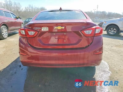 Zdjęcie 6 z 12 samochodu: 2017 CHEVROLET CRUZE LT VIN:1G1BE5SM0H7279694 - miniatura
