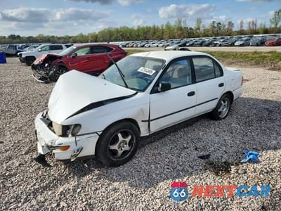 1995 TOYOTA COROLLA DX 1NXAE09B7SZ316433 - główne zdjęcie licytacji z USA - miniatura