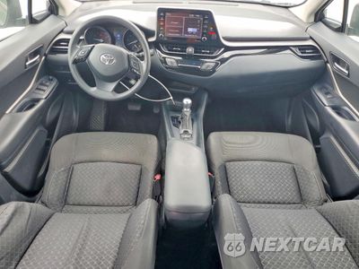 Zdjęcie 8 z 14 samochodu: 2020 TOYOTA C-HR LE VIN:NMTKHMBX0LR115376 - miniatura