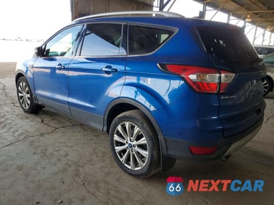 Drugie zdjęcie samochodu z przodu: 2017 FORD ESCAPE TITANIUM VIN:1FMCU9JD2HUD59230 - miniatura