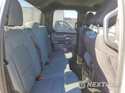 Zdjęcie 10 z 13 samochodu: 2023 RAM 1500 BIG HORN VIN:1C6SRFBT7PN584541 - miniatura