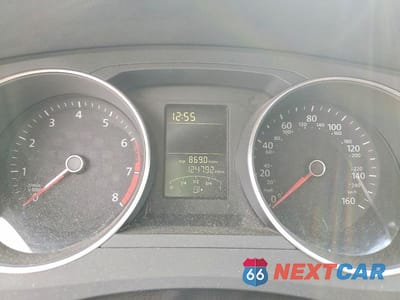 Zdjęcie 9 z 12 samochodu: 2015 VOLKSWAGEN JETTA SE VIN:3VWD07AJXFM254867 - miniatura