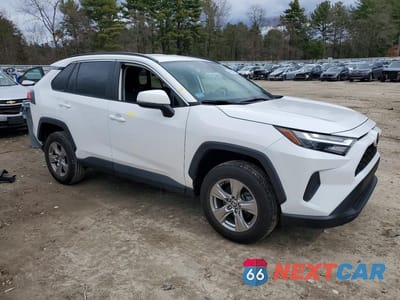 Czwarte zdjęcie samochodu z boku: 2022 TOYOTA RAV4 XLE VIN:2T3P1RFV8NW264878 - miniatura