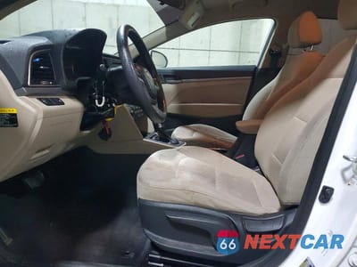 Zdjęcie 7 z 11 samochodu: 2018 HYUNDAI ELANTRA SE VIN:5NPD74LF7JH334180 - miniatura
