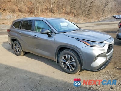 Czwarte zdjęcie samochodu z boku: 2025 TOYOTA HIGHLANDER XLE VIN:5TDKDRBH4SS587484 - miniatura