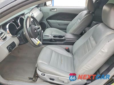 Zdjęcie 7 z 12 samochodu: 2005 FORD MUSTANG GT VIN:1ZVHT82H655185822 - miniatura