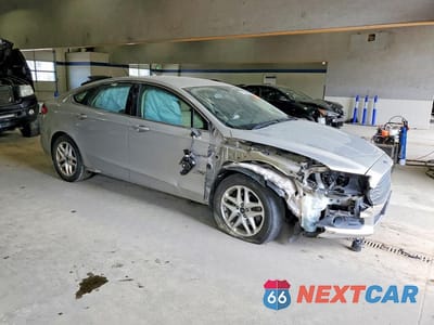 Czwarte zdjęcie samochodu z boku: 2015 FORD FUSION SE VIN:3FA6P0HD0FR307115 - miniatura